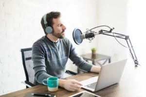 What is fake podcasting and can it make you an expert?